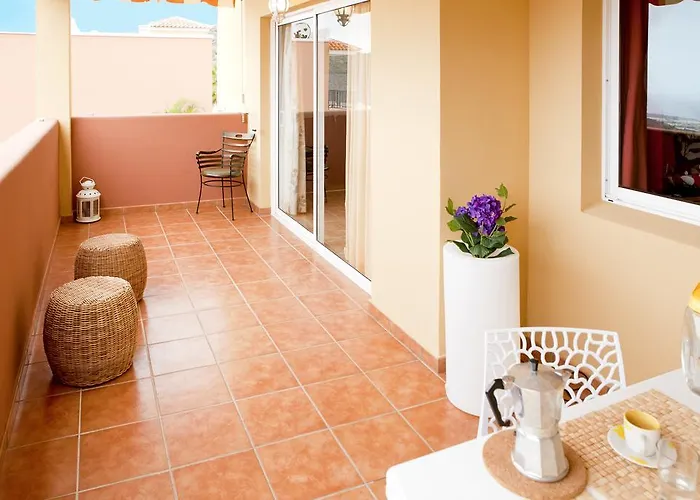 Sunset View And Pool In Paradise Apartment