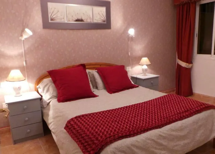 Апартаменти Sunset View And Pool In Paradise Адехе